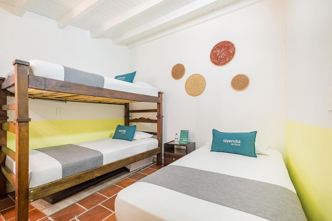 Casa De Pinos Hotel Букараманга Екстериор снимка