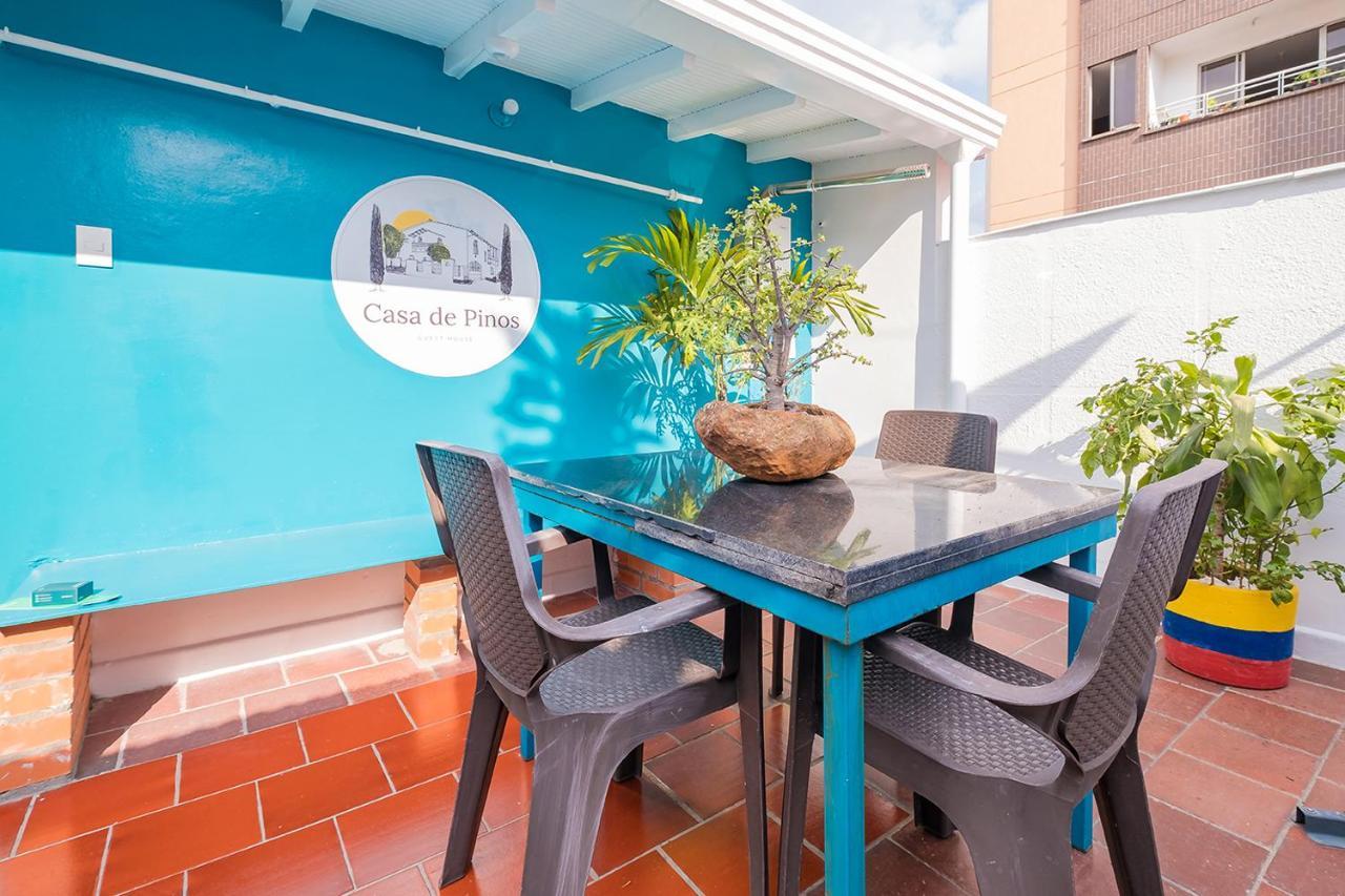 Casa De Pinos Hotel Букараманга Екстериор снимка