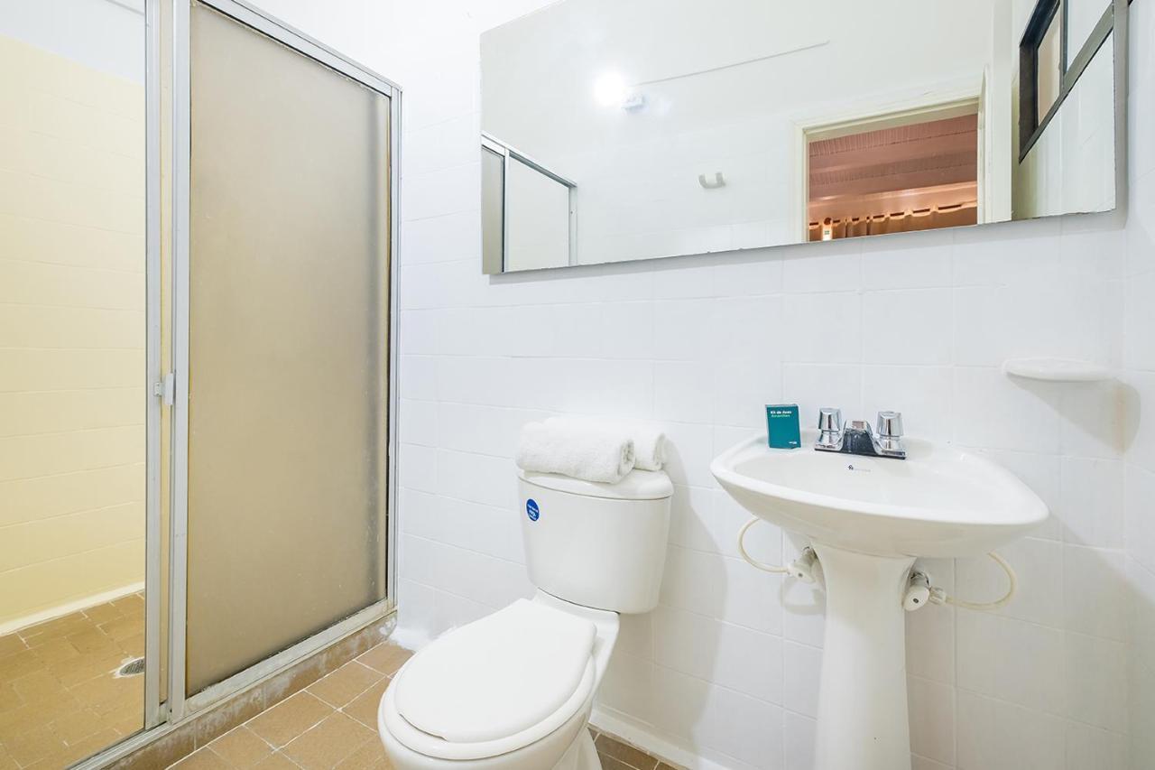 Casa De Pinos Hotel Букараманга Екстериор снимка