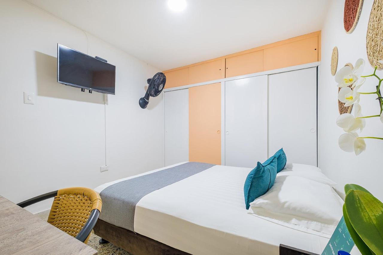 Casa De Pinos Hotel Букараманга Екстериор снимка