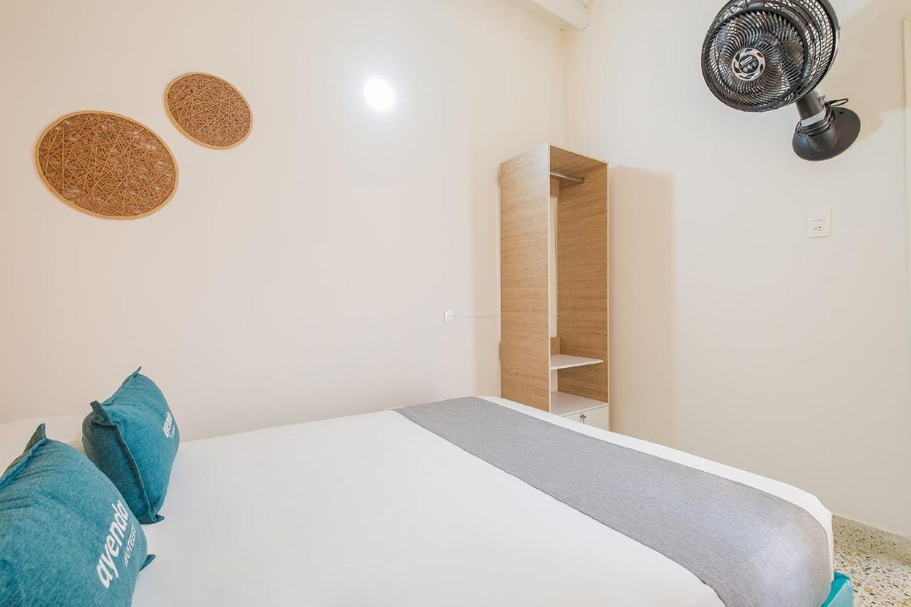 Casa De Pinos Hotel Букараманга Екстериор снимка
